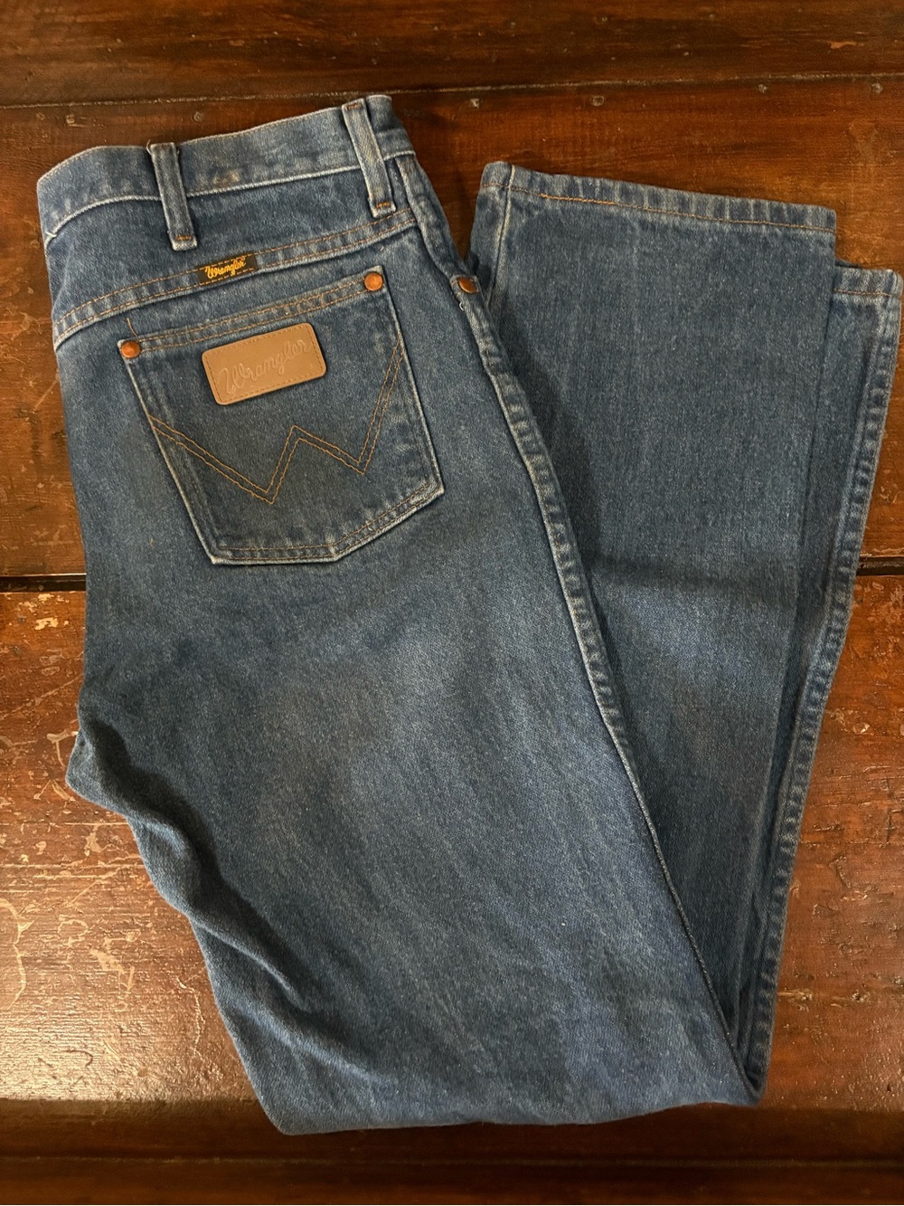 Wrangler Men's Denim Straight-Leg Jeans in Medium Blue